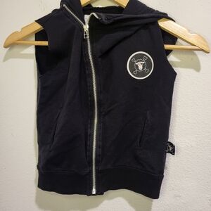nununu black boy vest